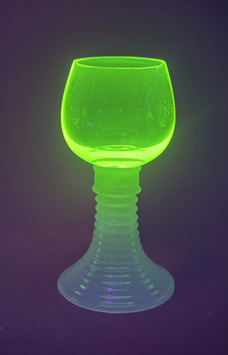 Baccarat uranium glass roemer - glass,
