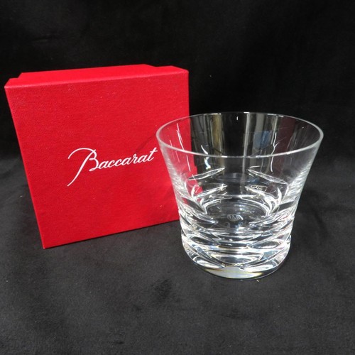 Baccarat laura rock - laura,