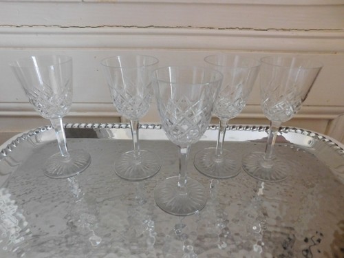 Set five cut - five, white