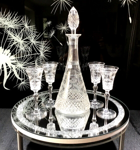 Baccarat needle etched - etched, liqueur