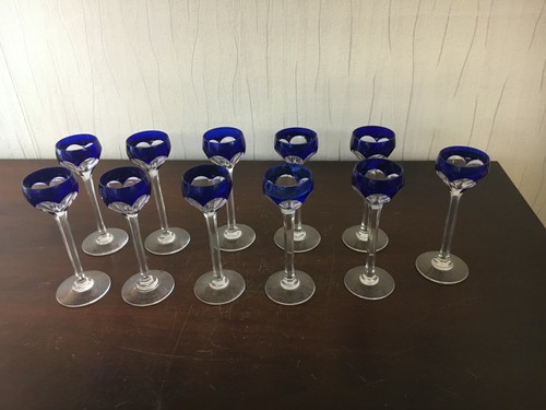 Blue crystal liquor glasses - 8,