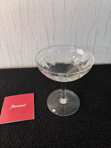 Guilloché champagne glasses - champagne,