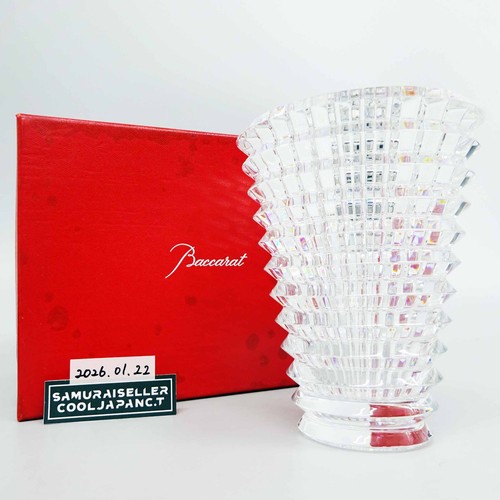 Baccarat vase eye - baccarat,